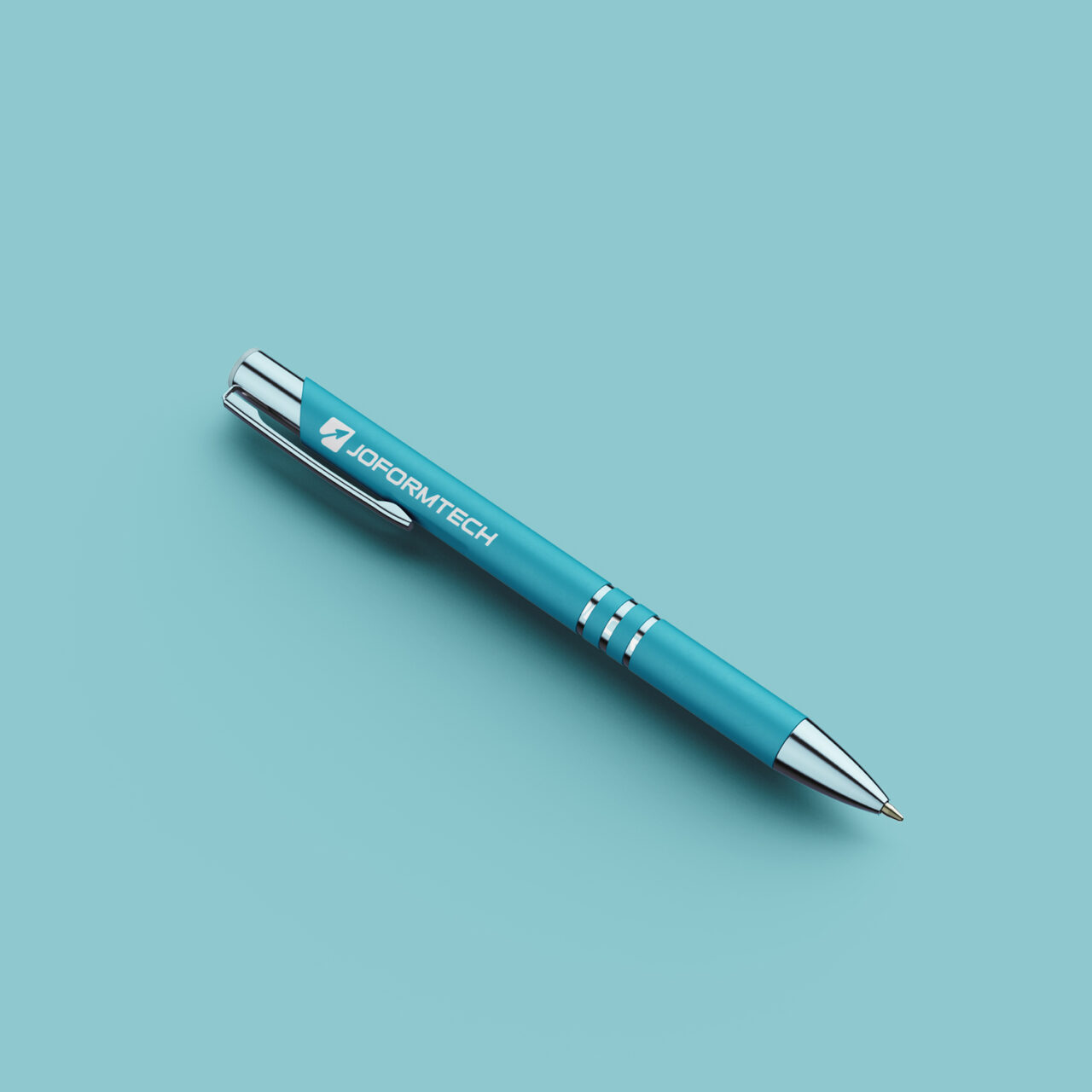 Création de logo sur un stylo bleu - Graphiste rennes