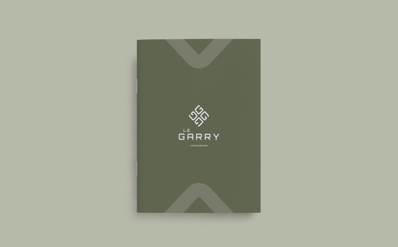 Couverture brochure immobilière Le Garry – création graphique par graphiste freelance Rennes